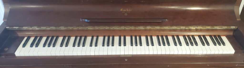 Antique upright keys after replacement